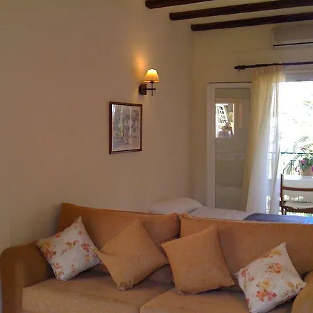 Panorama Hideaway Apart-hotel 3*