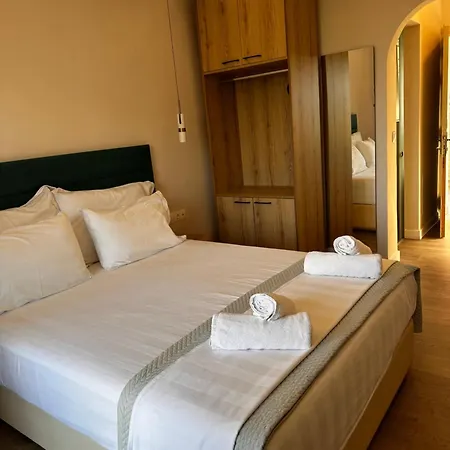 Apart-hotel Panorama Hideaway 3*